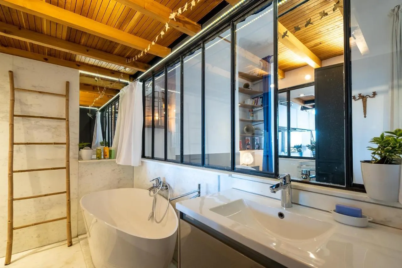 Appartamento A 50M Et Face A La Mer, Proche Vieux Port -4 A 5 Pers - Classe 4 Etoiles - 80M2 Marsiglia