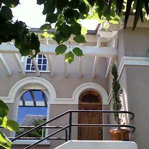 Les Tilleuls Appartement Millau