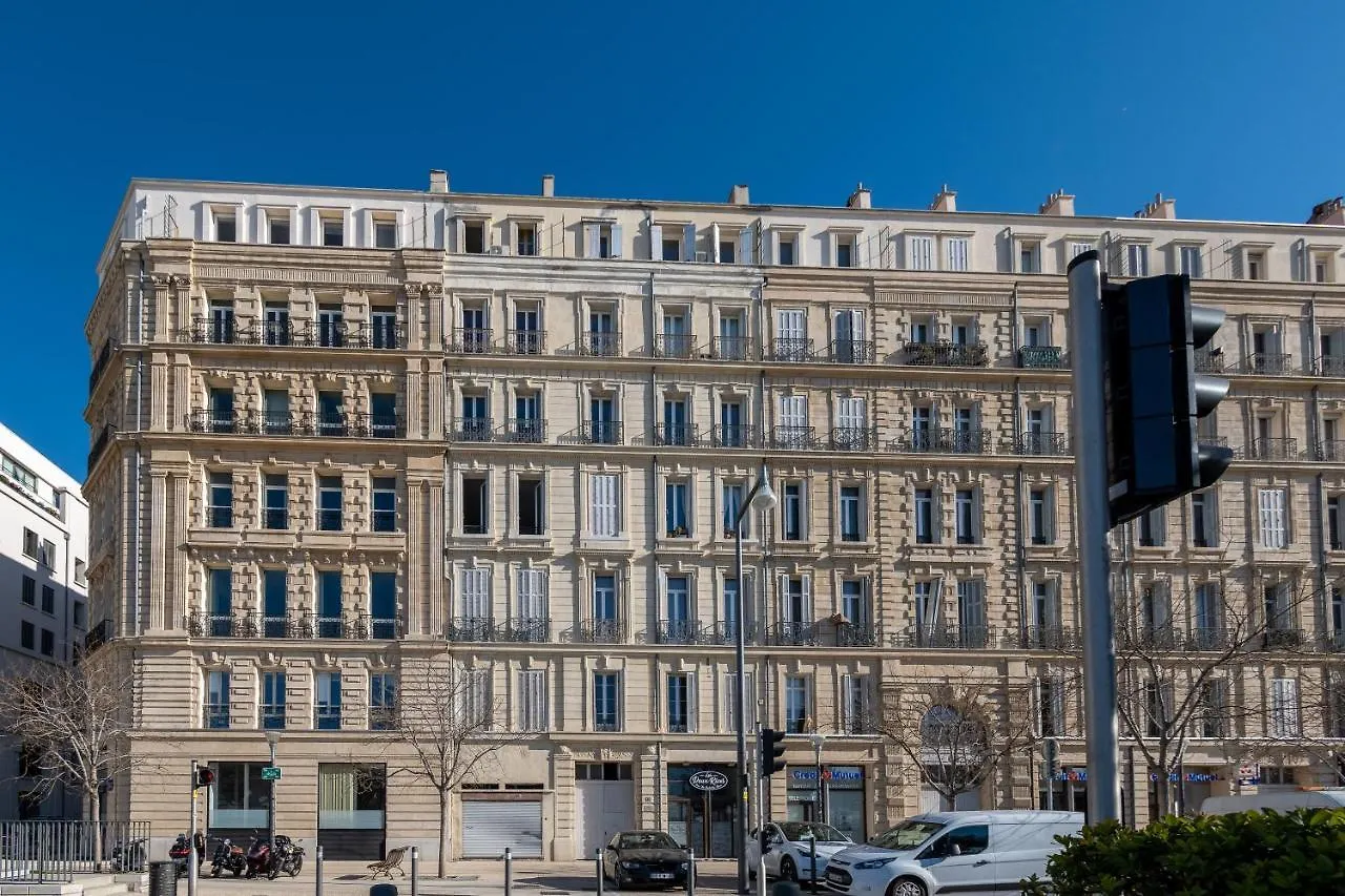 A 50M Et Face A La Mer, Proche Vieux Port -4 A 5 Pers - Classe 4 Etoiles - 80M2 Marseille Apartmán